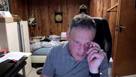 Snapshot of exibe1219 chatting on 02.21.25 exibe1219 online show from 02.21.25