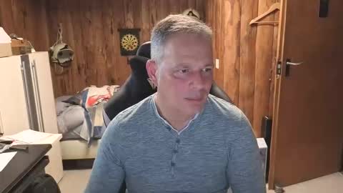 Snapshot of exibe1219 chatting on 11.05.25 exibe1219 online show from 11.05.25