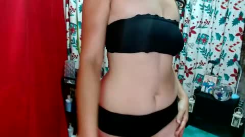 Snapshot of exotic_asian143 chatting on 04.21.26 I am JOCELYN online show from 04.21.26