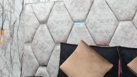 Alison online show from 10.12.25