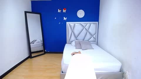 Snapshot of exotic_karmella chatting on 01.23.25 exotic_karmella online show from 01.23.25