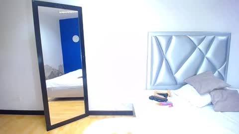 Snapshot of exotic_karmella chatting on 02.15.25 exotic_karmella online show from 02.15.25