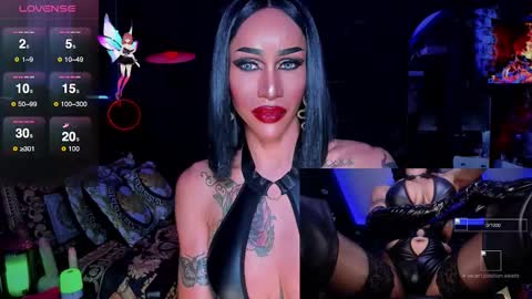 Snapshot of exoticalodia chatting on 10.15.25 exoticalodia online show from 10.15.25