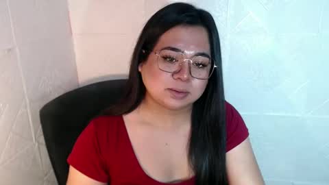Snapshot of exoticpinayx chatting on 12.26.24 SHANTAL MARIE online show from 12.26.24