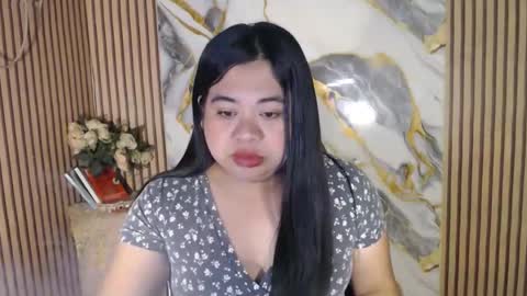 SHANTAL MARIE online show from 04.12.26