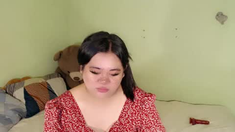 Snapshot of exoticpinayx chatting on 06.17.26 SHANTAL MARIE online show from 06.17.26