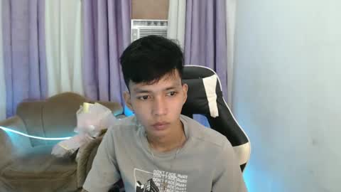 Snapshot of exotiic_jiann chatting on 12.06.24 jiann online show from 12.06.24