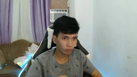 Snapshot of exotiic_jiann chatting on 12.19.24 jiann online show from 12.19.24