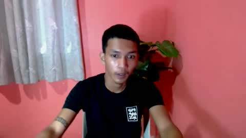 Snapshot of exotiic_jiann chatting on 11.19.25 jiann online show from 11.19.25