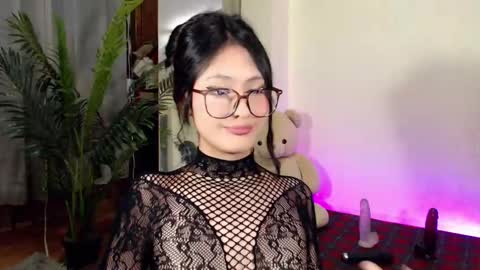 Candy  online show from 01.05.25