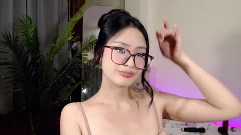 Candy  online show from 01.29.25