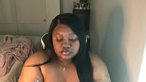 Miss Kitty online show from 10.07.25