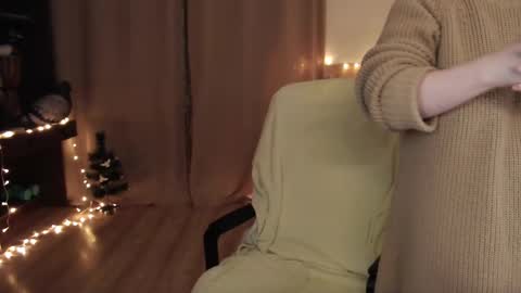 Crystal online show from 02.17.25