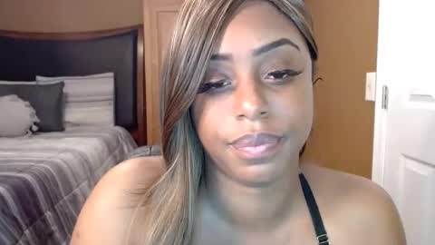 Snapshot of exstacybanks chatting on 10.09.25 exstacybanks online show from 10.09.25