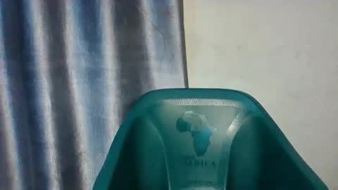 Snapshot of extremelywetgirl_ chatting on 04.04.26 extremelywetgirl_ online show from 04.04.26