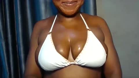 Snapshot of extremelywetgirl_ chatting on 04.06.26 extremelywetgirl_ online show from 04.06.26