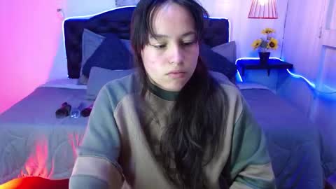 eymmy_24 online show from 09.21.25