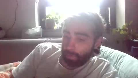 Eytab online show from 10.04.25