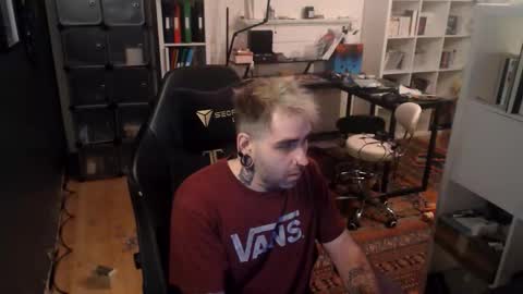 Eytab online show from 10.16.25