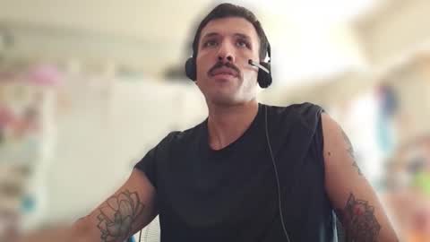 Snapshot of ezlajfer chatting on 03.20.26 venusah online show from 03.20.26