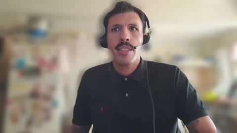 Snapshot of ezlajfer chatting on 03.23.26 venusah online show from 03.23.26