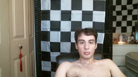 Ezra Naamah online show from 01.13.25