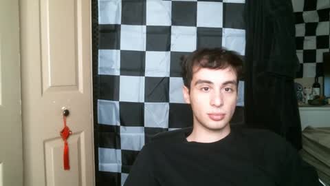 Ezra Naamah online show from 01.14.25