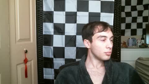 Ezra Naamah online show from 01.15.25