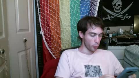 Snapshot of ezra_naamah chatting on 09.19.25 Ezra Naamah online show from 09.19.25