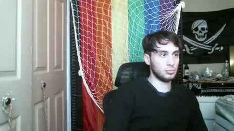 Ezra Naamah online show from 02.04.26