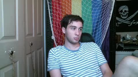 Snapshot of ezra_naamah chatting on 05.04.26 Ezra Naamah online show from 05.04.26