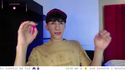 Snapshot of ezra_storm chatting on 09.25.25 Juan online show from 09.25.25