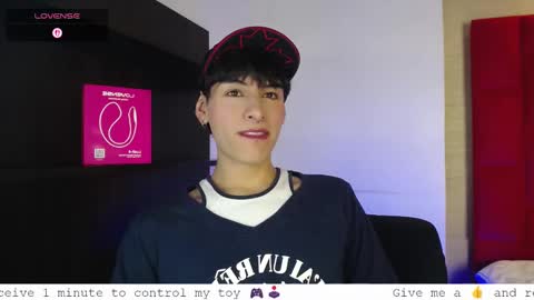 Snapshot of ezra_storm chatting on 09.27.25 Juan online show from 09.27.25