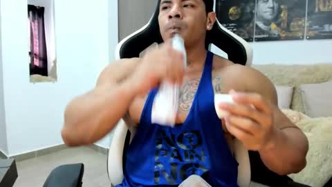 Snapshot of fabian_arango chatting on 02.26.26 Fabian arango online show from 02.26.26