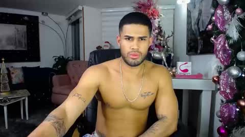 Snapshot of fabilatindick20 chatting on 12.06.24 Fabian online show from 12.06.24