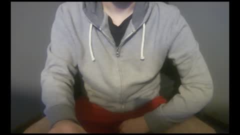 Snapshot of facelessescape chatting on 11.02.25 FacelessEscape online show from 11.02.25