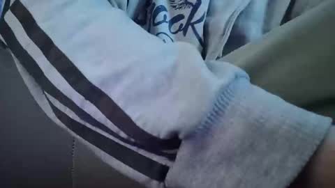 Snapshot of fafidogeil chatting on 01.10.25 fafidogeil online show from 01.10.25