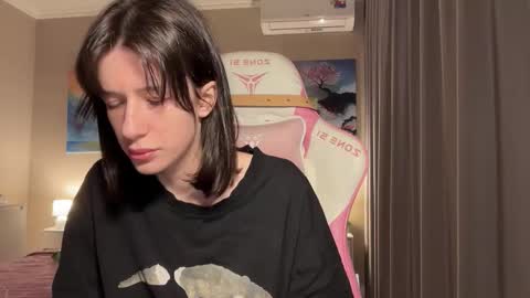 Bloom  online show from 09.22.25