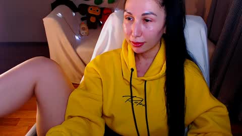 Snapshot of fairy_elli_hot chatting on 01.30.25 Elli online show from 01.30.25