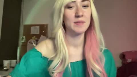 fairy_face online show from 03.12.25