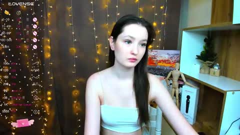 Snapshot of fairy_m00n chatting on 12.15.24 Kate online show from 12.15.24