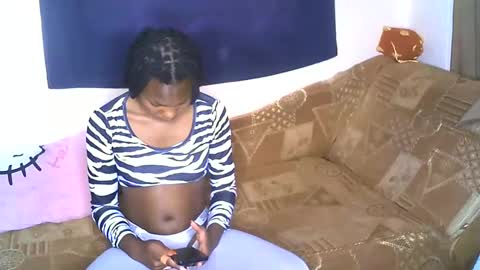 fairy_pearl online show from 02.27.25