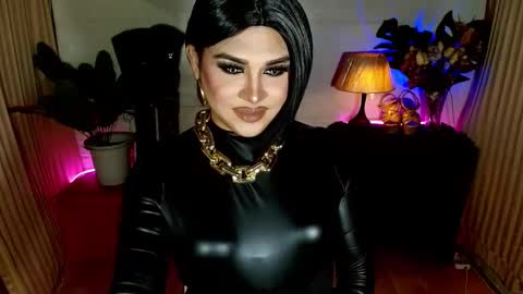 CLAUDIA VALVALERA online show from 11.13.25