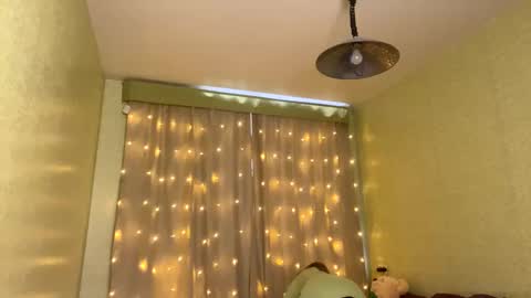 Snapshot of fairyilona chatting on 12.20.24 Ilona online show from 12.20.24