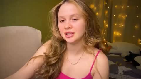 Snapshot of fairyilona chatting on 02.18.25 Ilona online show from 02.18.25