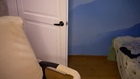 Snapshot of fairyilona chatting on 09.12.25 Ilona online show from 09.12.25