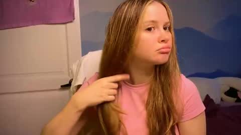 Snapshot of fairyilona chatting on 10.25.25 Ilona online show from 10.25.25
