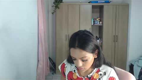 fairylatin online show from 12.25.24