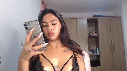 fairylatin online show from 01.05.25