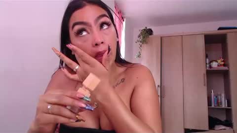 fairylatin online show from 01.19.25